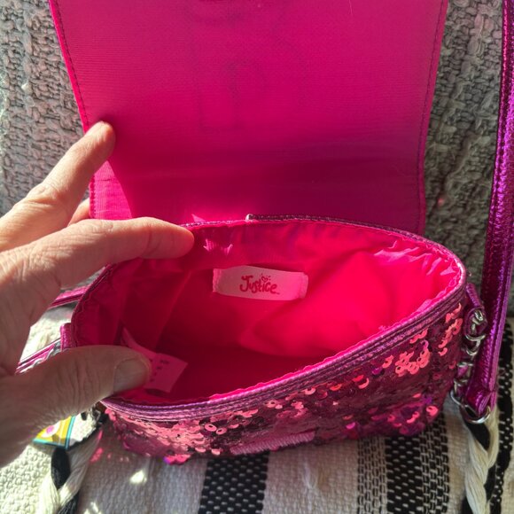 Justice pink sparkle initial "R" purse - Picture 2 of 4